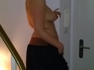 Hmmm lecker die geile Natalie. Hier noch ein paar geile Bilder